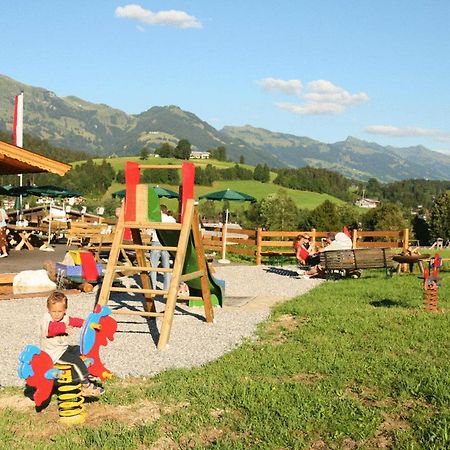 Hotel Hubertus Mit Erlebnislandgasthof Reitherwirt Кицбюэль Экстерьер фото