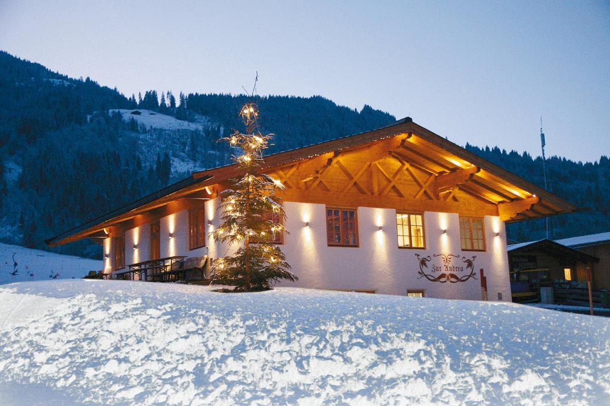Hotel Hubertus Mit Erlebnislandgasthof Reitherwirt Кицбюэль Экстерьер фото