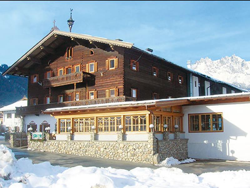 Hotel Hubertus Mit Erlebnislandgasthof Reitherwirt Кицбюэль Экстерьер фото