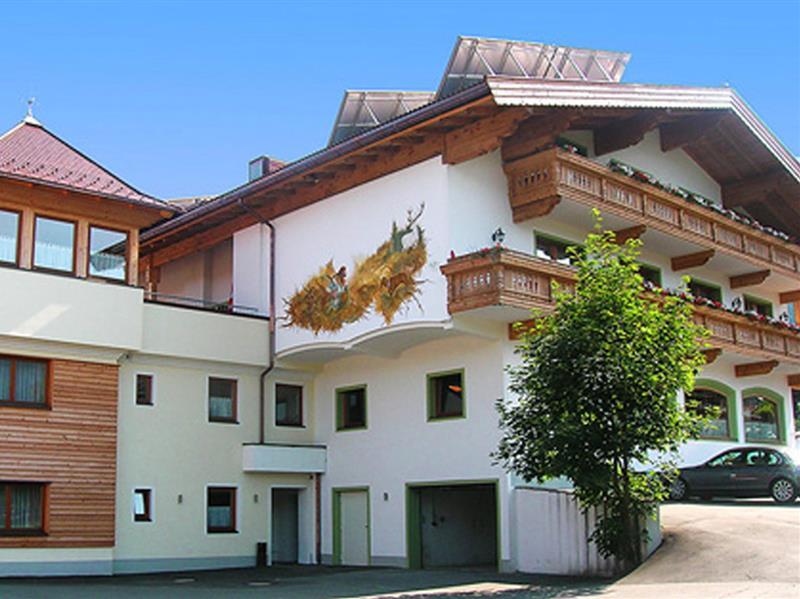 Hotel Hubertus Mit Erlebnislandgasthof Reitherwirt Кицбюэль Экстерьер фото
