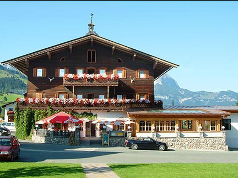 Hotel Hubertus Mit Erlebnislandgasthof Reitherwirt Кицбюэль Экстерьер фото