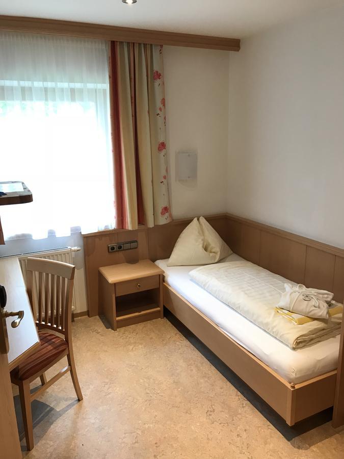 Hotel Hubertus Mit Erlebnislandgasthof Reitherwirt Кицбюэль Экстерьер фото
