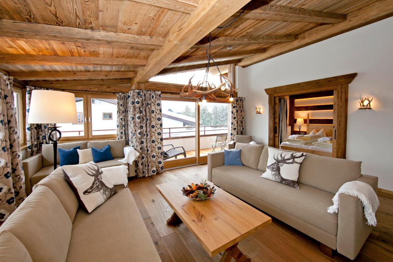 Hotel Hubertus Mit Erlebnislandgasthof Reitherwirt Кицбюэль Экстерьер фото