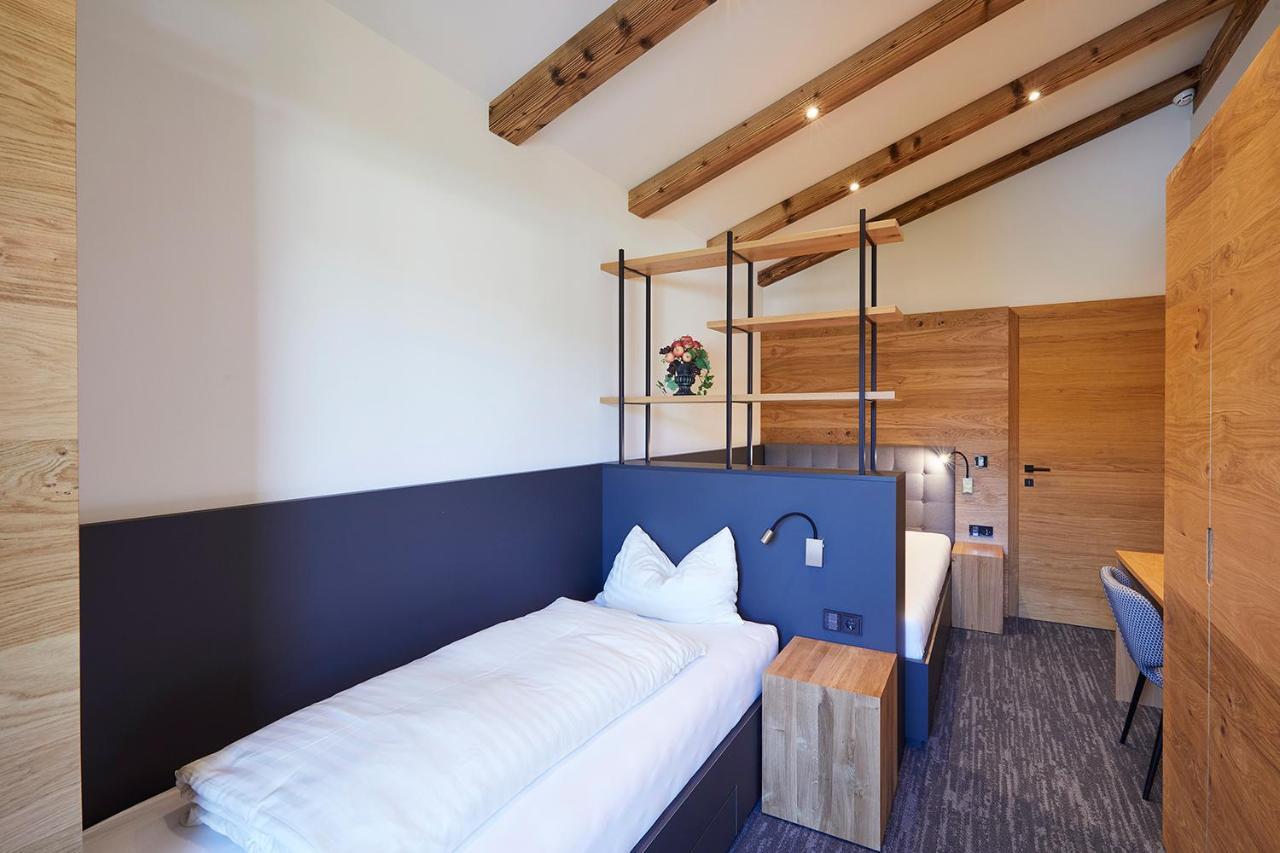 Hotel Hubertus Mit Erlebnislandgasthof Reitherwirt Кицбюэль Экстерьер фото